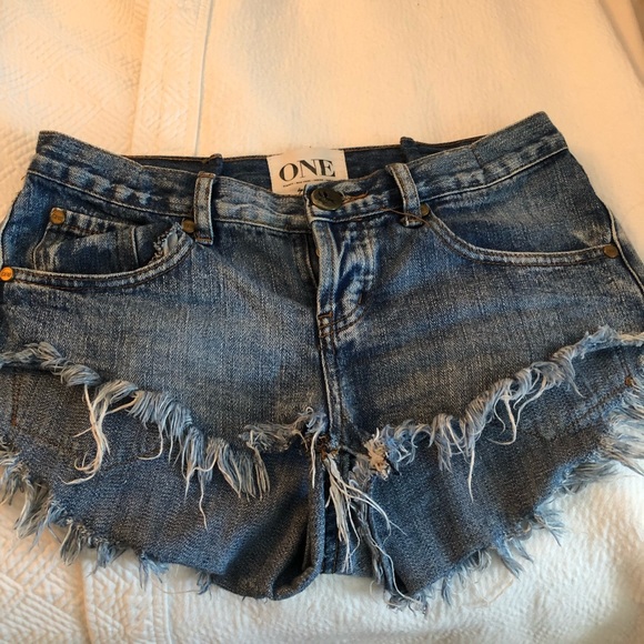 One Teaspoon Pants - One Teapsoon Bonita Shorts